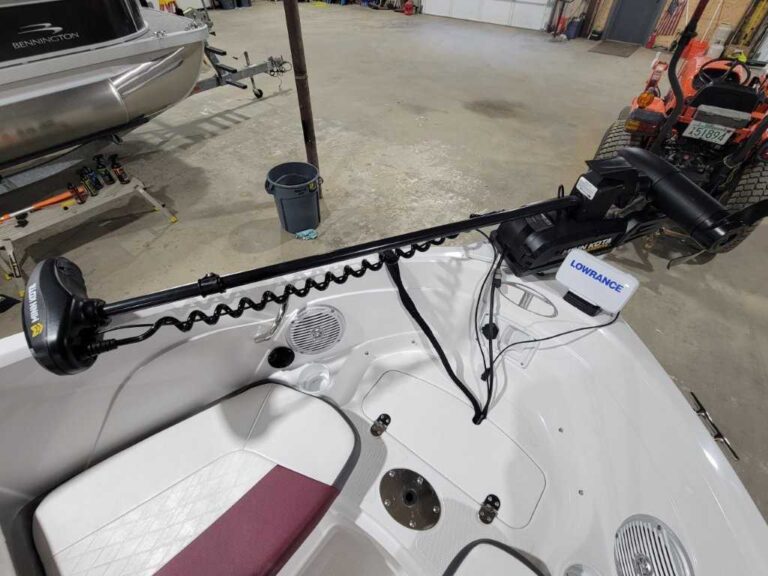 2024 Tahoe 200S US-BUJ32366F324 [photo 27]